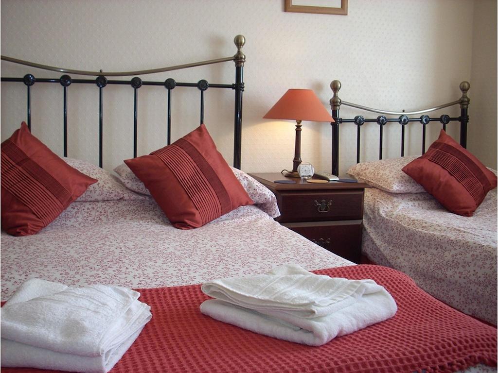 Bed and Breakfast The Adelphi à Paignton Chambre photo
