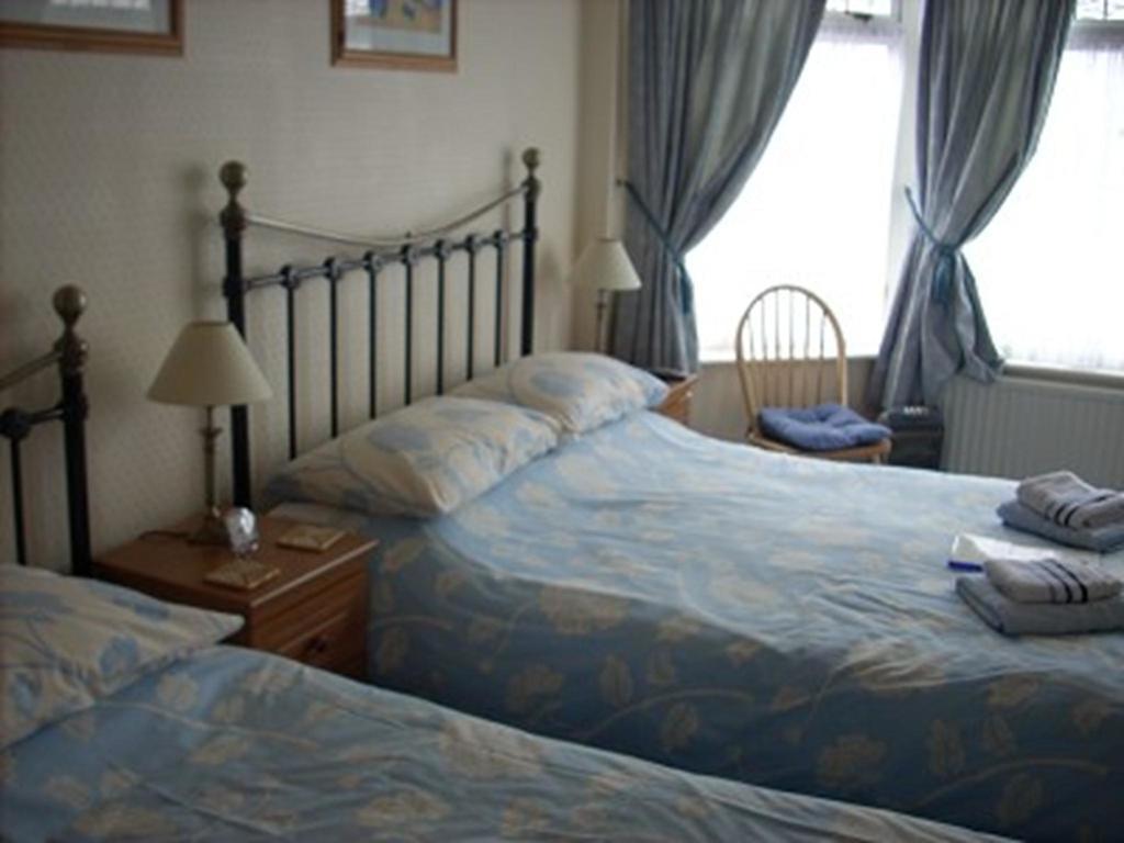 Bed and Breakfast The Adelphi à Paignton Chambre photo